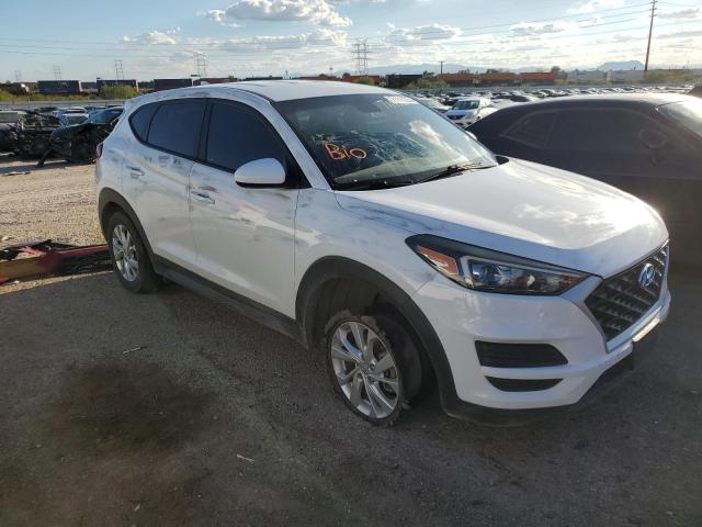 KM8J23A42KU925775 - 2019 HYUNDAI TUCSON SE WHITE photo 4