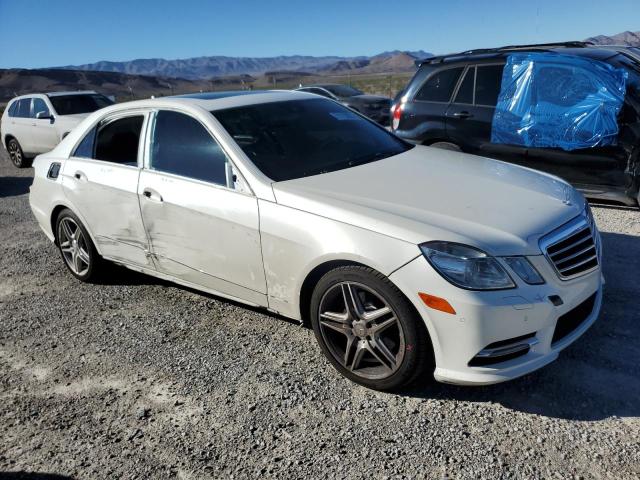 WDDHF5KB3DA733310 - 2013 MERCEDES-BENZ E 350 WHITE photo 4