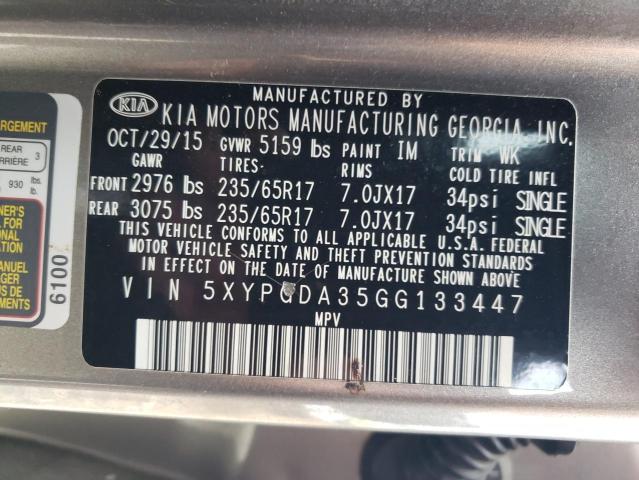 5XYPGDA35GG133447 - 2016 KIA SORENTO LX GRAY photo 14