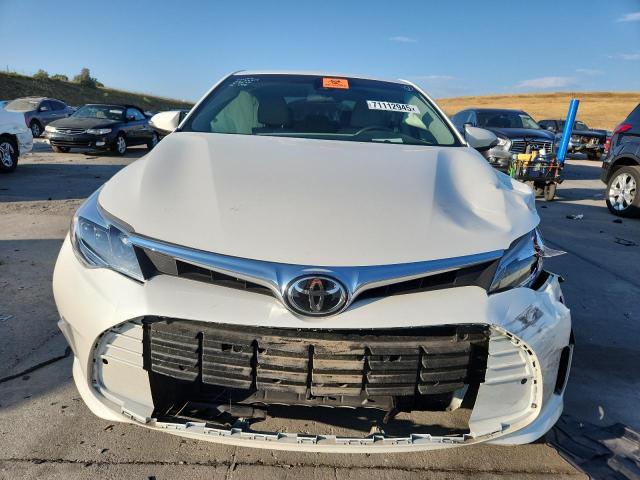 4T1BK1EB8HU263369 - 2017 TOYOTA AVALON XLE WHITE photo 5