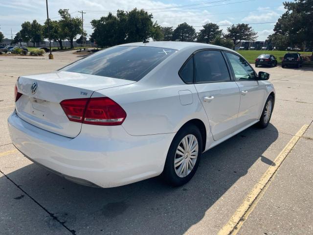 1VWAT7A33EC030383 - 2014 VOLKSWAGEN PASSAT S WHITE photo 4