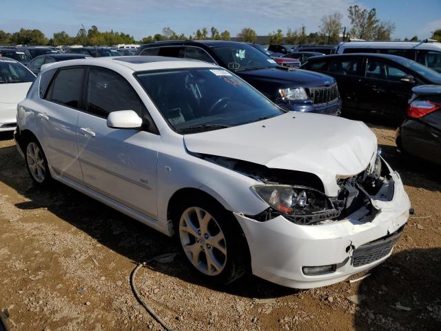 JM1BK343681864369 - 2008 MAZDA 3 HATCHBACK WHITE photo 4