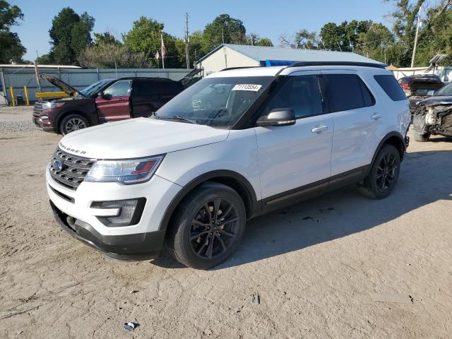 1FM5K8D81HGE21920 - 2017 FORD EXPLORER XLT WHITE photo 1