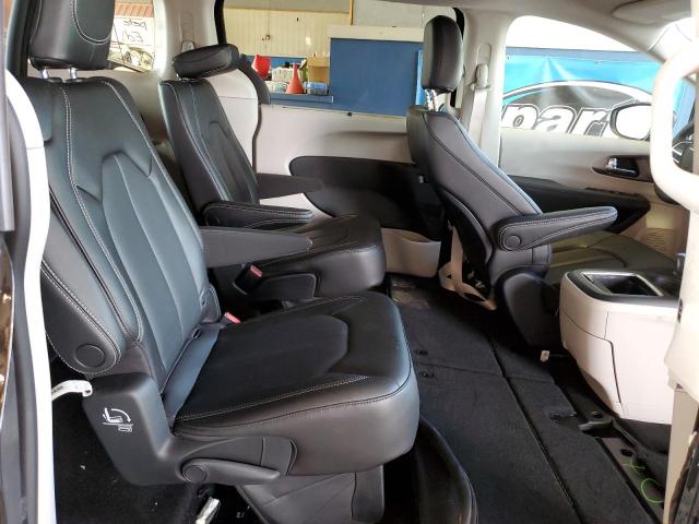 2C4RC3BG9PR599765 - 2023 CHRYSLER PACIFICA TOURING L BLACK photo 11