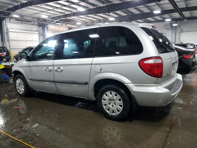 1A4GP45R16B755612 - 2006 CHRYSLER TOWN & COU SILVER photo 2