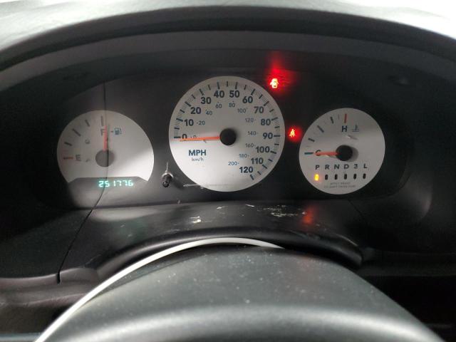 1A4GP45R16B755612 - 2006 CHRYSLER TOWN & COU SILVER photo 9