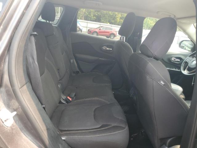 1C4PJMCS5GW375647 - 2016 JEEP CHEROKEE LATITUDE GRAY photo 11