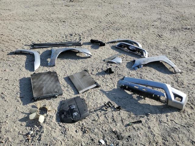 5TFJU4GN1EX059669 - 2014 TOYOTA TACOMA DOUBLE CAB PRERUNNER SILVER photo 12