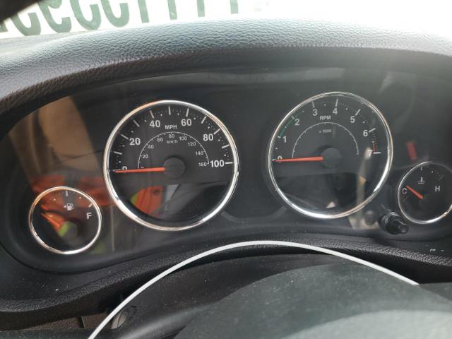 1C4AJWAG1DL655014 - 2013 JEEP WRANGLER SPORT SILVER photo 9