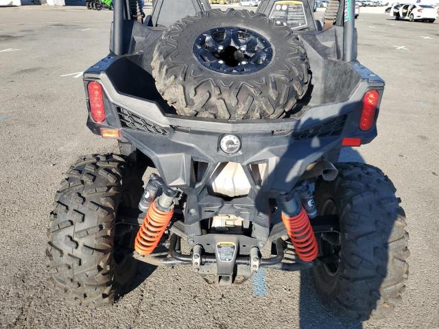 3JB1BAX40KK001001 - 2019 CAN-AM MAVERICK DPS 1000R TWO TONE photo 9