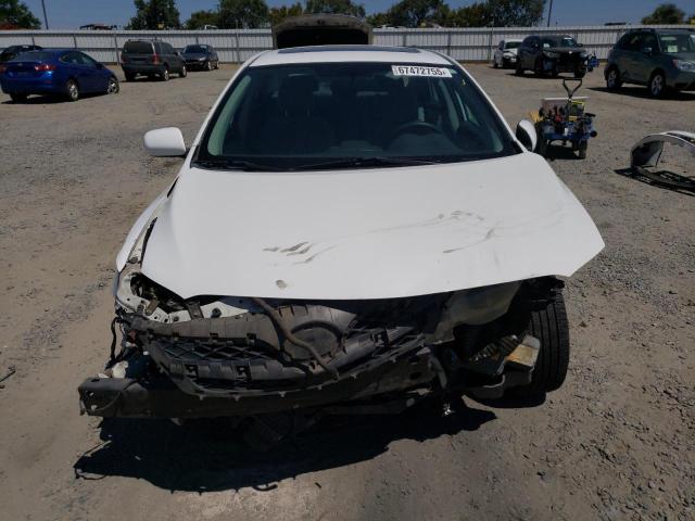 5YFBU4EE2CP027008 - 2012 TOYOTA COROLLA BASE WHITE photo 9