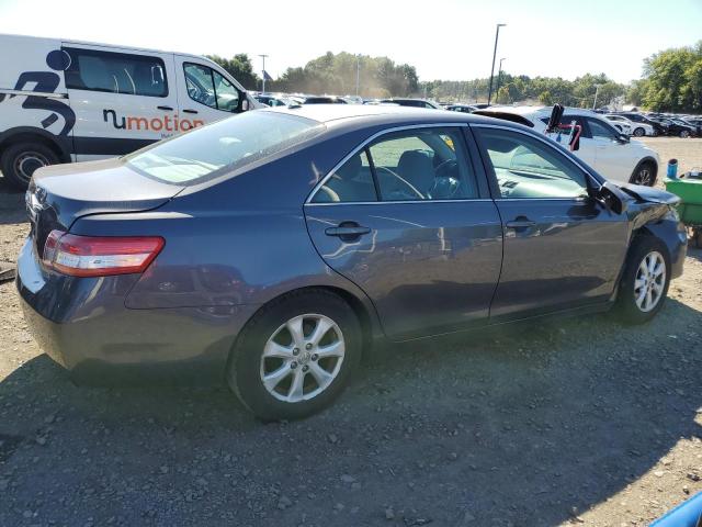 4T1BF3EK9BU732735 - 2011 TOYOTA CAMRY BASE GRAY photo 3