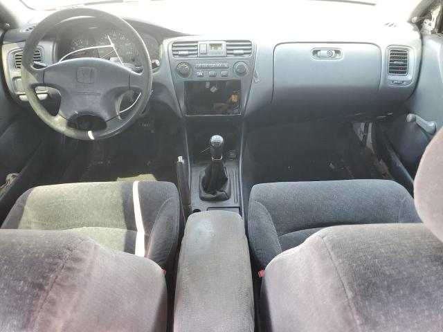 1HGCF85461A061145 - 2001 HONDA ACCORD DX WHITE photo 8
