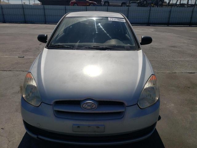 KMHCM3AC8BU192254 - 2011 HYUNDAI ACCENT GL SILVER photo 5