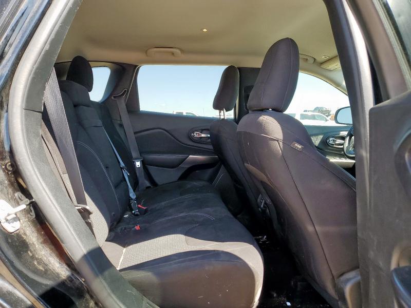 1C4PJLCB0KD307884 - 2019 JEEP CHEROKEE LATITUDE შავი ფოტო 11