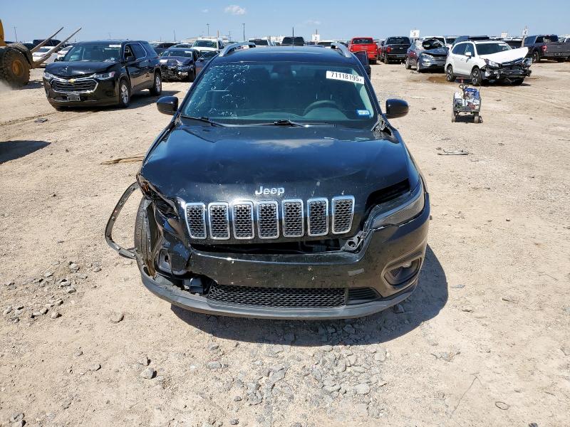 1C4PJLCB0KD307884 - 2019 JEEP CHEROKEE LATITUDE შავი ფოტო 5
