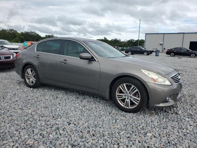 JN1CV6AP8DM302621 - 2013 INFINITI G37 BASE 金色 照片 4