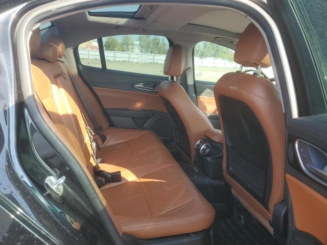 ZARFAEDN4H7535805 - 2017 ALFA ROMEO GIULIA Q4 შავი ფოტო 10