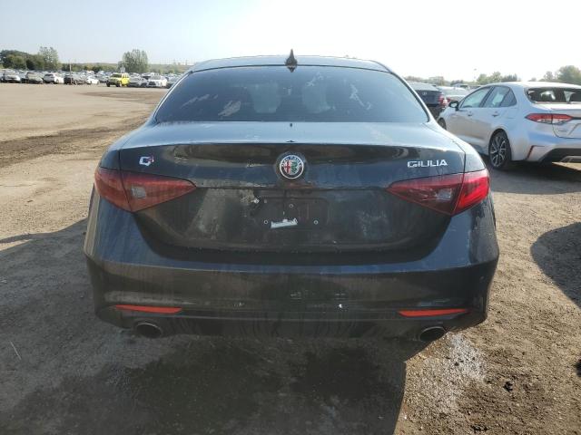 ZARFAEDN4H7535805 - 2017 ALFA ROMEO GIULIA Q4 შავი ფოტო 6