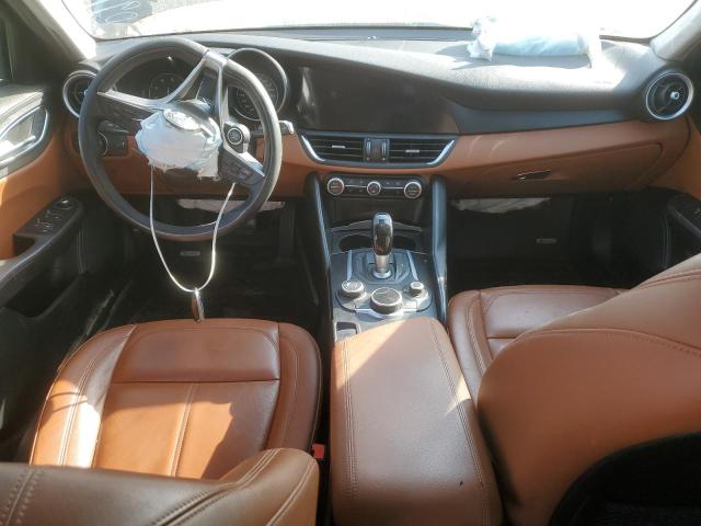 ZARFAEDN4H7535805 - 2017 ALFA ROMEO GIULIA Q4 შავი ფოტო 8