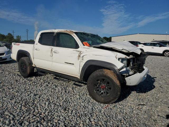 3TYCZ5AN3LT005385 - 2020 TOYOTA TACOMA DOUBLE CAB WHITE photo 4