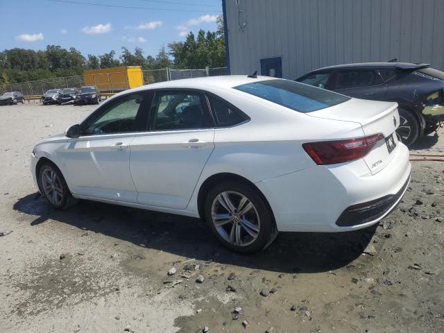 3VWEM7BU7NM010125 - 2022 VOLKSWAGEN JETTA SE WHITE photo 2