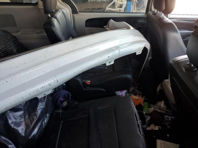 2C4RC1BG0FR577060 - 2015 CHRYSLER TOWN & COU TOURING WHITE photo 10