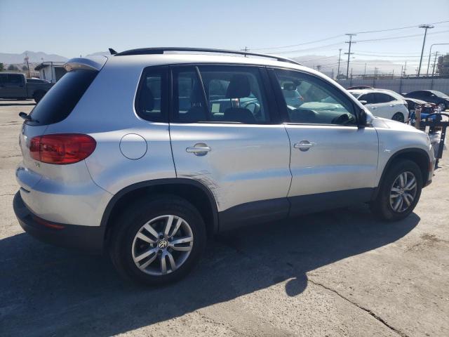 WVGAV7AX2HK025682 - 2017 VOLKSWAGEN TIGUAN S SILVER photo 3