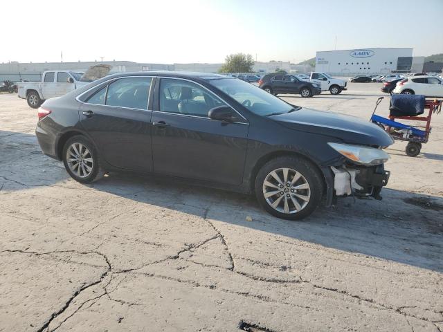 4T4BF1FK8FR485562 - 2015 TOYOTA CAMRY LE BLACK photo 4