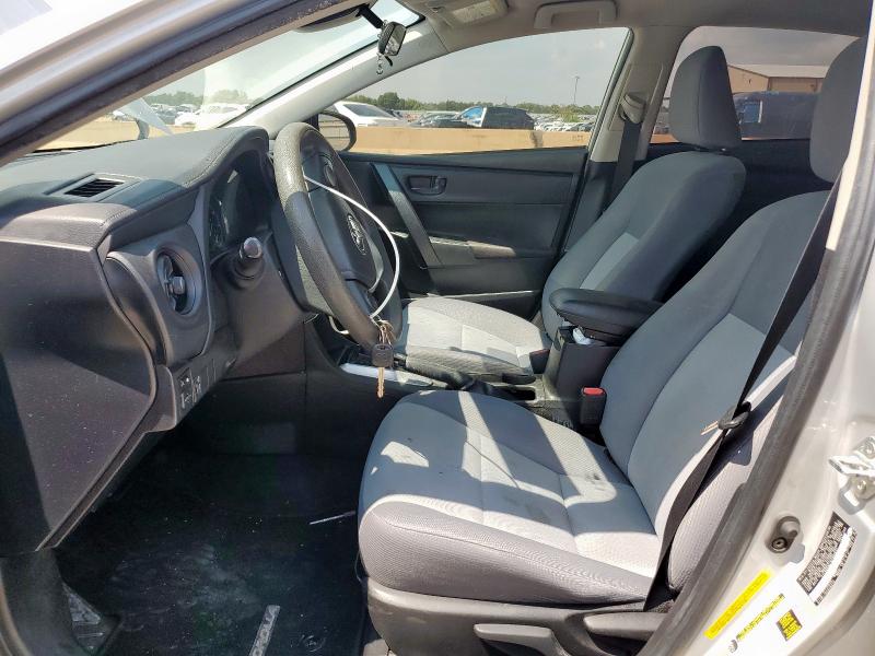 5YFBURHE7KP900601 - 2019 TOYOTA COROLLA L ვერცხლისფერი ფოტო 7