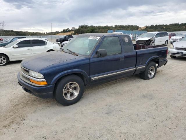 2001 CHEVROLET S TRUCK S10, 