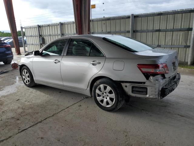 4T1BF3EK6BU119262 - 2011 TOYOTA CAMRY BASE ვერცხლისფერი ფოტო 2
