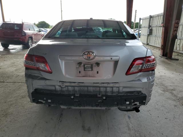 4T1BF3EK6BU119262 - 2011 TOYOTA CAMRY BASE ვერცხლისფერი ფოტო 6
