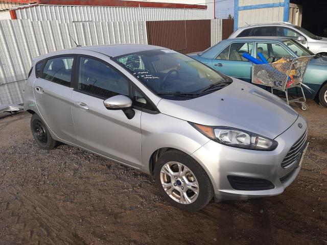 3FADP4EJ4GM130706 - 2016 FORD FIESTA SE SILVER photo 4