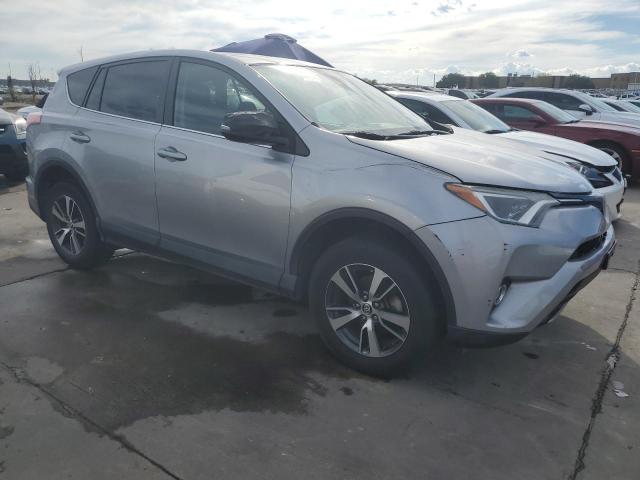 2T3WFREV3JW476581 - 2018 TOYOTA RAV4 ADVENTURE SILVER photo 4