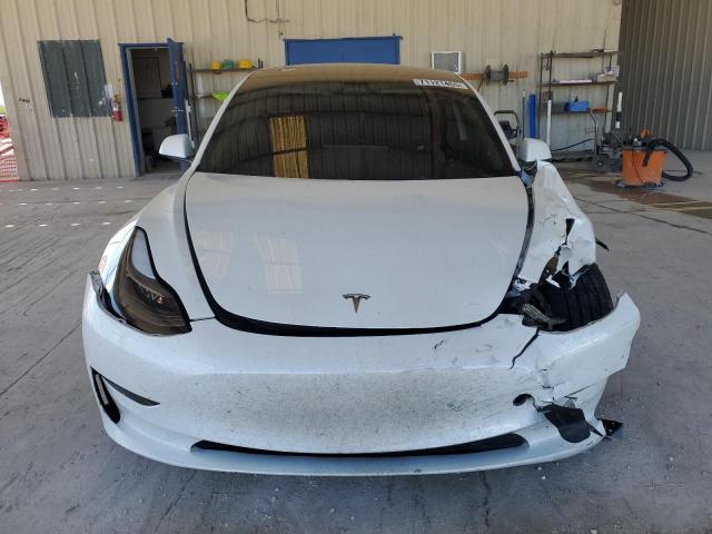 5YJ3E1EC8PF661536 - 2023 TESLA MODEL 3 თეთრი ფოტო 5