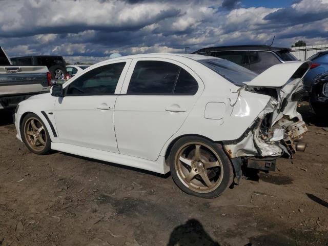 JA32W8FV9BU043013 - 2011 MITSUBISHI LANCER EVOLUTION GSR WHITE photo 2