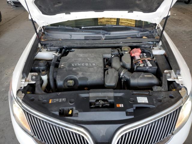 1LNHL9DK7DG607127 - 2013 LINCOLN MKS WHITE photo 11
