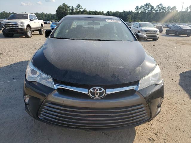 4T1BF1FKXHU656213 - 2017 TOYOTA CAMRY LE Schwarz Foto 5