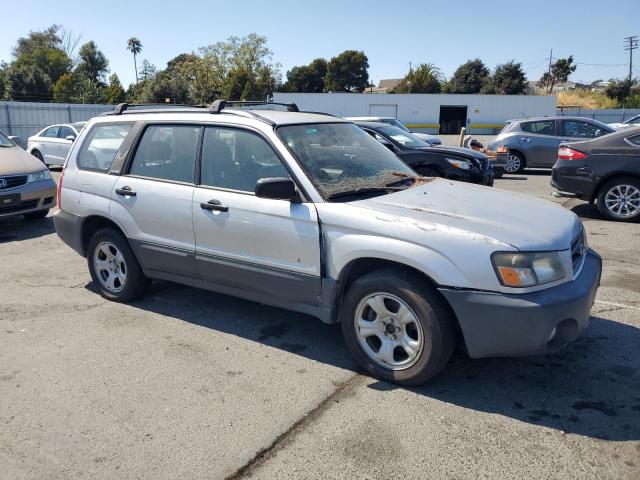 JF1SG636X4H729496 - 2004 SUBARU FORESTER 2.5X ვერცხლისფერი ფოტო 4