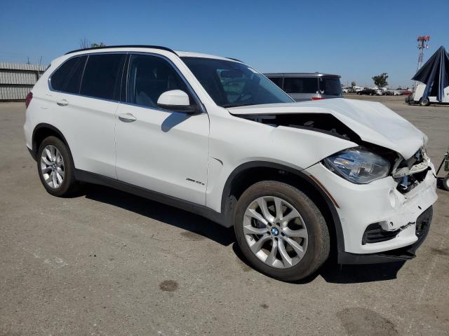 5UXKT0C53G0S75099 - 2016 BMW X5 XDR40E WHITE photo 4