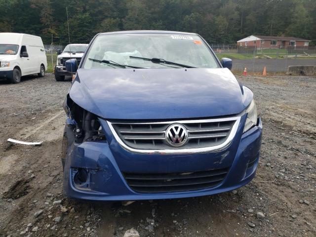 2V4RW3D18AR242509 - 2010 VOLKSWAGEN ROUTAN SE BLUE photo 5