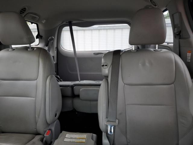 5TDYZ3DCXKS993182 - 2019 TOYOTA SIENNA XLE SILVER photo 10