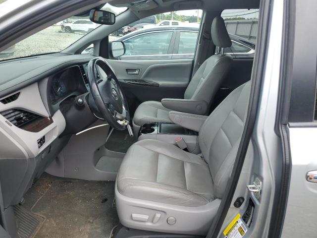 5TDYZ3DCXKS993182 - 2019 TOYOTA SIENNA XLE SILVER photo 7