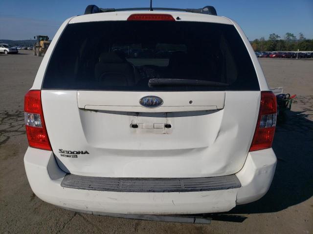 KNDMB133886239392 - 2008 KIA SEDONA WHITE photo 6