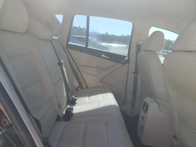 WVGAV7AX4GW527780 - 2016 VOLKSWAGEN TIGUAN S 黑色 照片 11