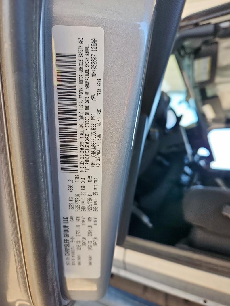 1C4AJWAG7FL551632 - 2015 JEEP WRANGLER SPORT 银色 照片 12