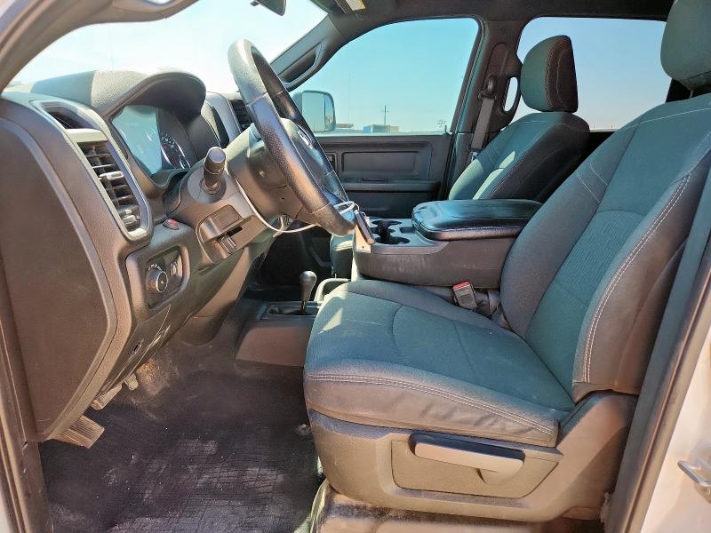 3C6UR5CLXNG417887 - 2022 RAM 2500 TRADESMAN 白色 照片 7