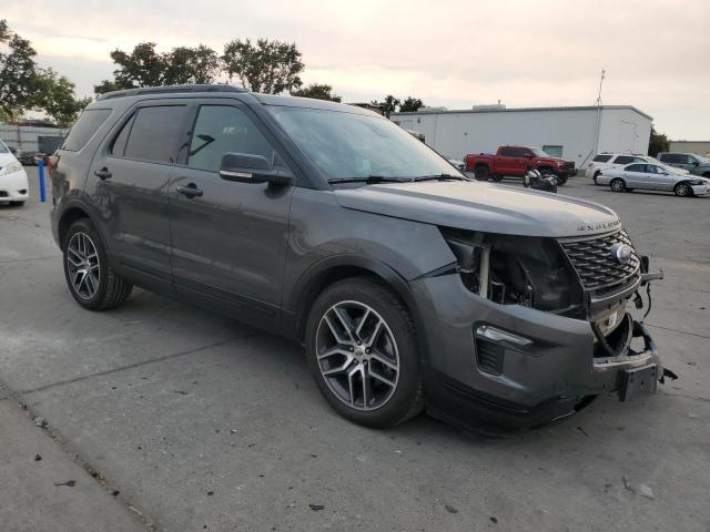 1FM5K8GT8JGB57178 - 2018 FORD EXPLORER SPORT Gris photo 4