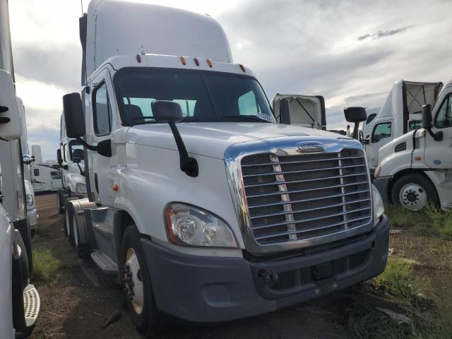 2015 FREIGHTLINER CASCADIA, 